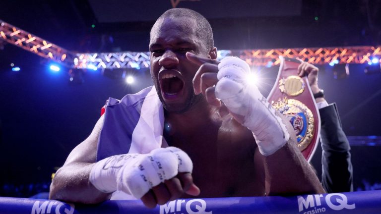 Daniel Dubois stopped Fabio Wardley in round 11 at Manchester, rising to win WBO title