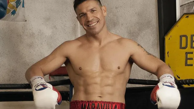 World Champion Boxer Reveals Shocking Boxing Damage as Jaw Dislocates During Sleep Every Night