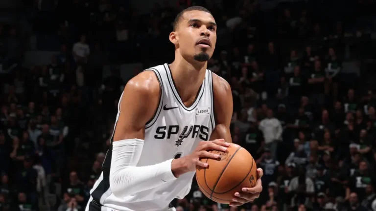 Spurs and Knicks stun rivals with huge road victories in thrilling NBA Conference semifinals.